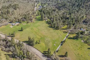 2929 Hwy 238, Jacksonville, OR 97530 - Photo 42
