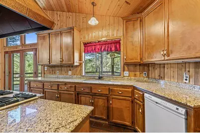 2929 Hwy 238, Jacksonville, OR 97530 - Photo 14