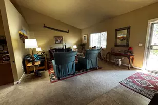 34653 Castle Dr, Chiloquin, OR 97624 - Photo 4