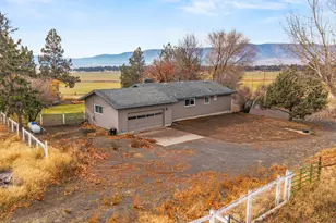 23131 N Poe Valley Rd, Klamath Falls, OR 97603 - Photo 6