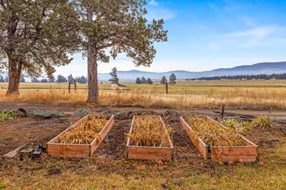 23131 N Poe Valley Road, Klamath Falls, OR 97603 - Photo 36