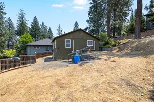759 S Mountain Ave, Ashland, OR 97520 - Photo 22