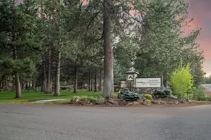 18575 SW Century Dr, Bend, OR 97702 - Photo 2