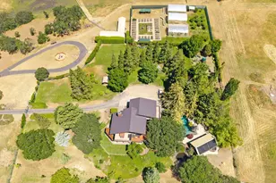 1440 E Nevada St, Ashland, OR 97520 - Photo 10