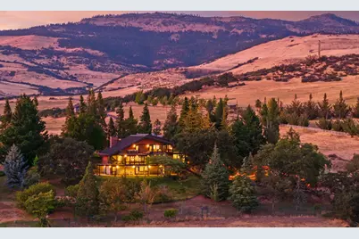 1440 E Nevada Street, Ashland, OR 97520 - Photo 134