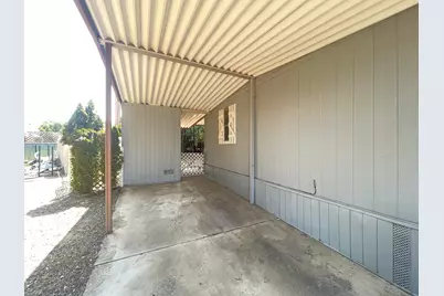 1095 Lee Roze Lane, Grants Pass, OR 97527 - Photo 2