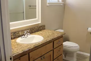 871 Marshall Ave, Medford, OR 97501 - Photo 26