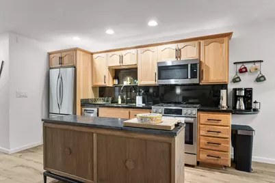 57057 Abbot House Lane # 9, Sunriver, OR 97707 - Photo 6