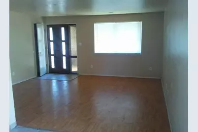 112 N Columbus Avenue, Medford, OR 97501 - Photo 4