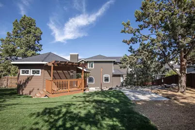 2711 NE Yellow Ribbon Drive, Bend, OR 97701 - Photo 28