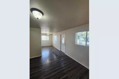 1011 SW I Street, Grants Pass, OR 97526 - Photo 24