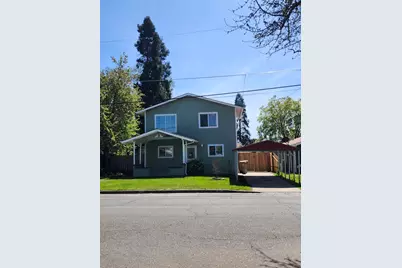 1011 SW I Street, Grants Pass, OR 97526 - Photo 4