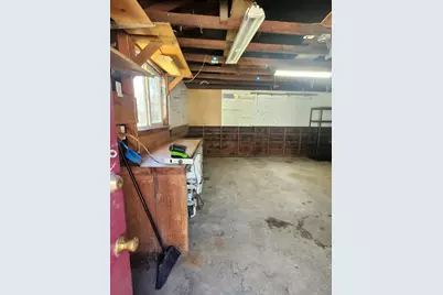 1011 SW I Street, Grants Pass, OR 97526 - Photo 10