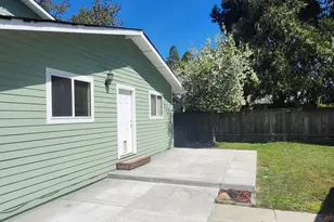 1011 SW I St, Grants Pass, OR 97526 - Photo 20