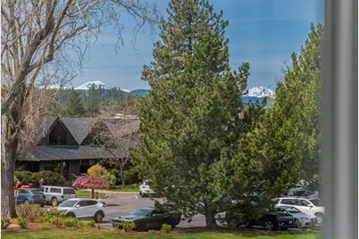 55 SW Wall Street #UNIT 18, Bend, OR 97702 - Photo 48