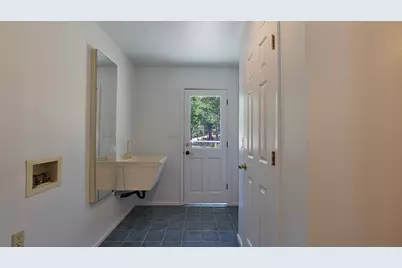 461 Sawyer Road, Shady Cove, OR 97539 - Photo 38