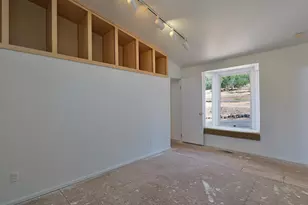 461 Sawyer Rd, Shady Cove, OR 97539 - Photo 32