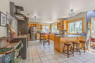 54811 Lonesome Pine Rd, Bend, OR 97707 - Photo 14