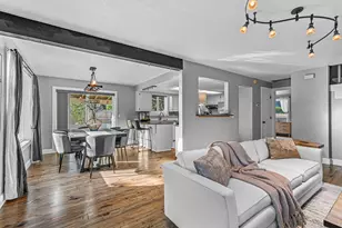 2430 Winslow Park Cir, Medford, OR 97504 - Photo 10