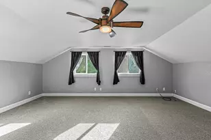 2430 Winslow Park Cir, Medford, OR 97504 - Photo 24