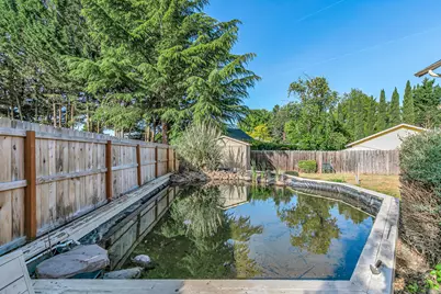 2430 Winslow Park Circle, Medford, OR 97504 - Photo 32