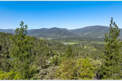 17013 Williams Highway, Williams, OR 97544 - Photo 24