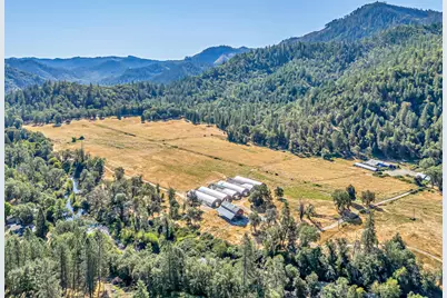9820 E Evans Creek Road, Rogue River, OR 97537 - Photo 40