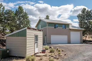 64401 Deschutes Market Rd, Bend, OR 97701 - Photo 26