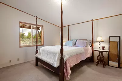 64401 Deschutes Market Road, Bend, OR 97701 - Photo 10