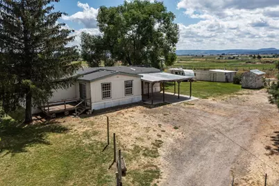 7250 NW Charles Lane, Prineville, OR 97754 - Photo 2