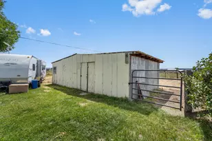 7250 N W Charles Ln, Prineville, OR 97754 - Photo 46