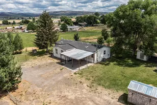 7250 N W Charles Ln, Prineville, OR 97754 - Photo 4