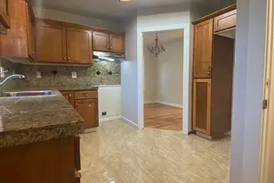 8821 SE Henderson St, Portland, OR 97266 - Photo 4