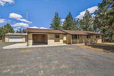 22818 McGrath Road, Bend, OR 97701 - Photo 4