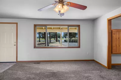 22818 McGrath Road, Bend, OR 97701 - Photo 10