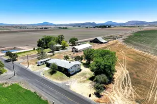 2551 SW Ford Ln, Madras, OR 97741 - Photo 10