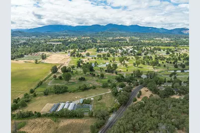 4441 Upper River Road, Grants Pass, OR 97526 - Photo 50