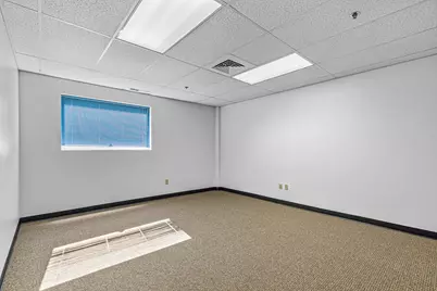 1990 NW Washington Boulevard, Grants Pass, OR 97526 - Photo 14