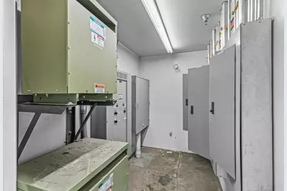 1990 NW Washington Boulevard, Grants Pass, OR 97526 - Photo 28