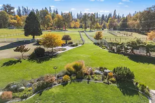 700 Rogue Wood Dr, White City, OR 97503 - Photo 62