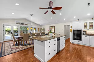 700 Rogue Wood Dr, White City, OR 97503 - Photo 28