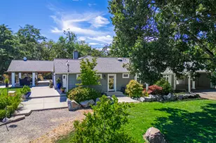 700 Rogue Wood Dr, White City, OR 97503 - Photo 58