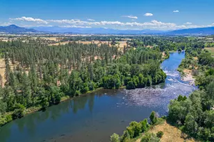 700 Rogue Wood Dr, White City, OR 97503 - Photo 70