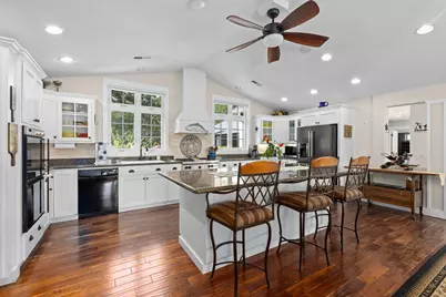 700 Rogue Wood Drive, White City, OR 97503 - Photo 26