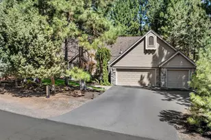 2777 NW Champion Cir, Bend, OR 97703 - Photo 42