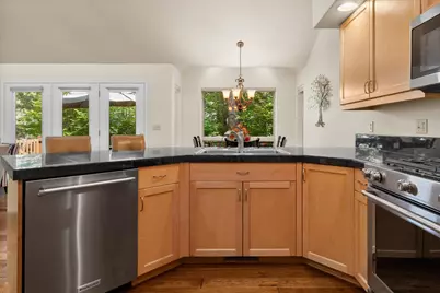 2777 NW Champion Circle, Bend, OR 97703 - Photo 16