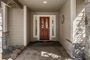 2777 NW Champion Cir, Bend, OR 97703 - Photo 4