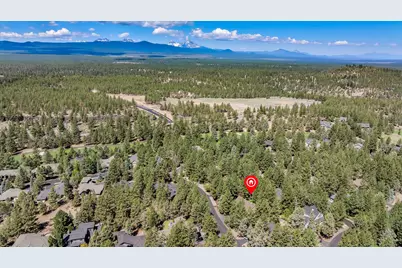 2777 NW Champion Circle, Bend, OR 97703 - Photo 44