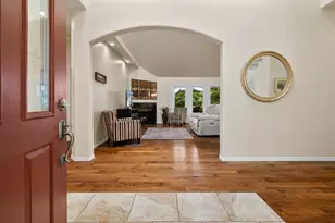 2777 NW Champion Cir, Bend, OR 97703 - Photo 6