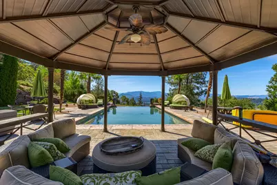 1489 Granite Hill Road, Grants Pass, OR 97526 - Photo 12